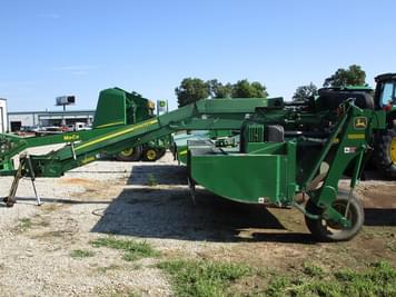 Main image John Deere 835