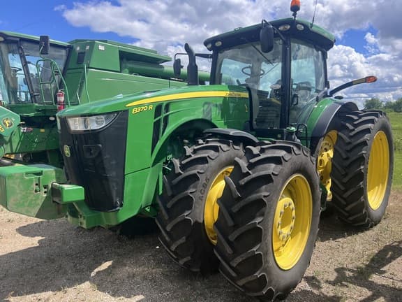 Image of John Deere 8370R Primary image