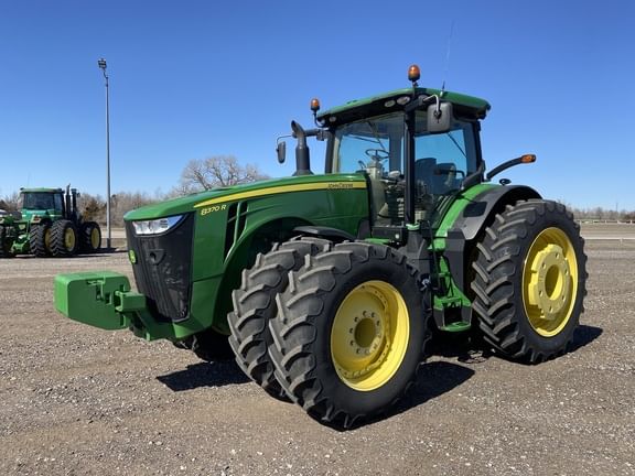 Main image John Deere 8370R