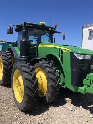 Main image John Deere 8370R