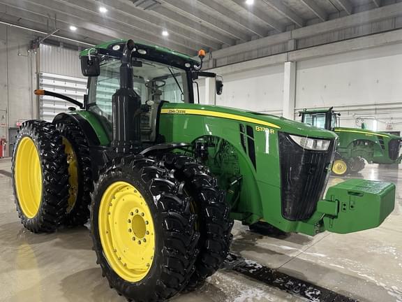 Image of John Deere 8370R Image 1