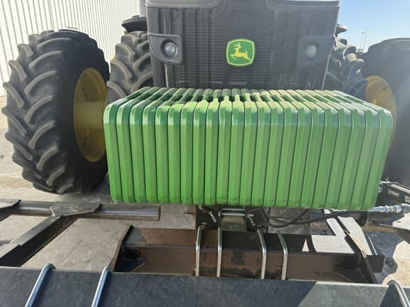 Image of John Deere 8370R equipment image 3