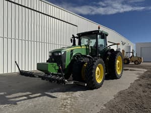 2015 John Deere 8370R Image