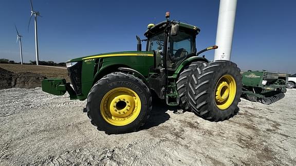 Image of John Deere 8370R Primary image