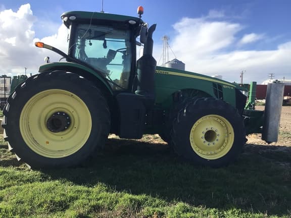 Image of John Deere 8370R Primary image