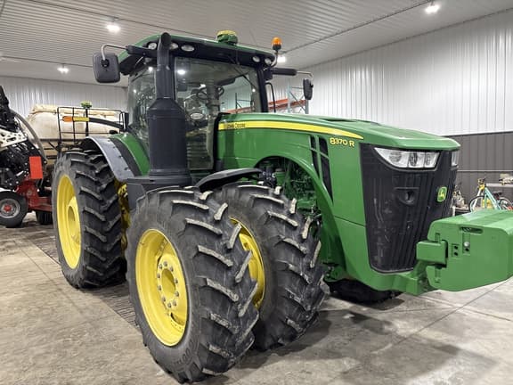 Image of John Deere 8370R Primary image