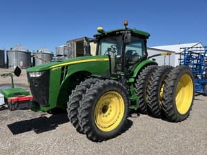 2015 John Deere 8370R Image