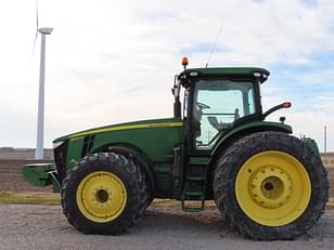 Main image John Deere 8370R 0