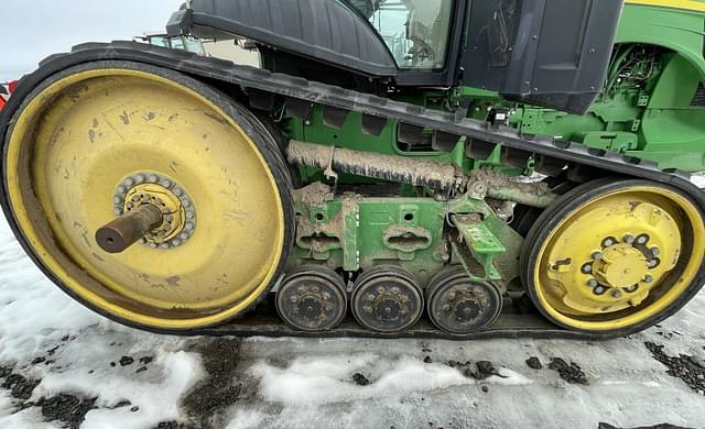 Image of John Deere 8370RT equipment image 2