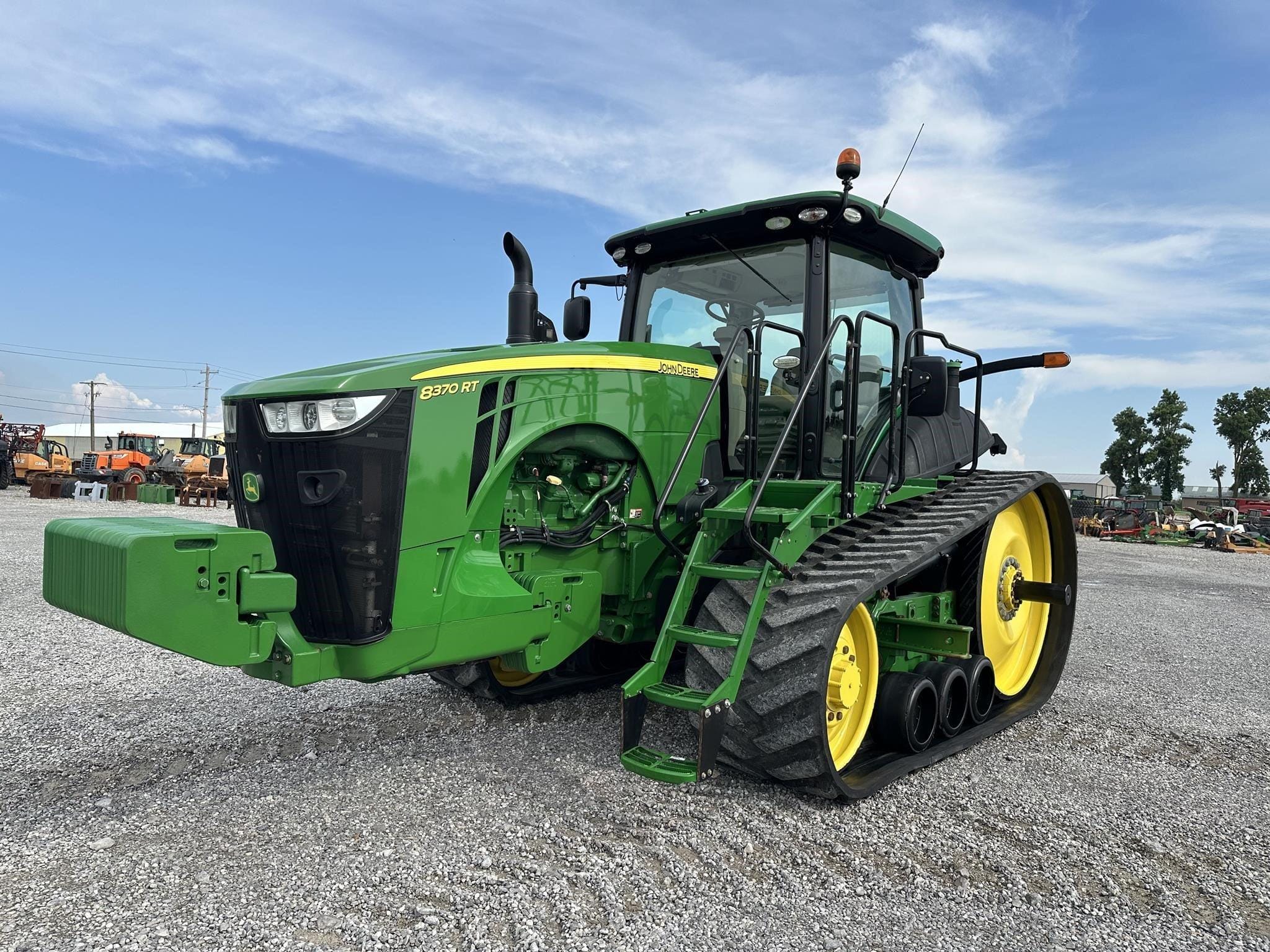 2015 John Deere 8370RT Equipment Image0