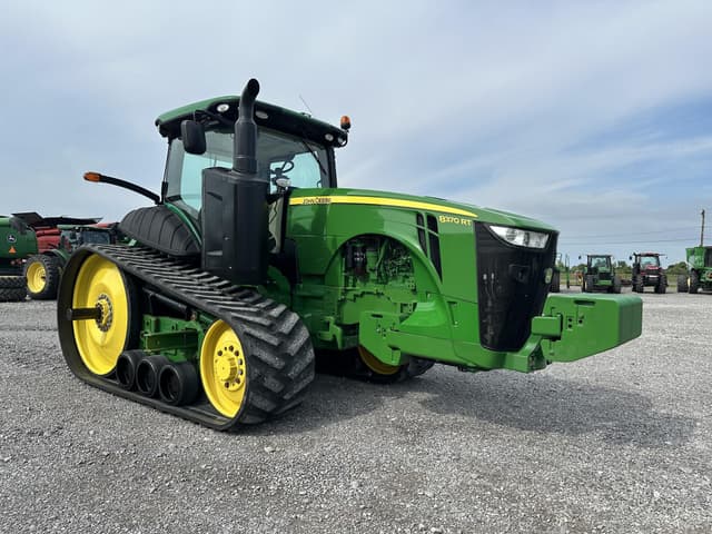Image of John Deere 8370RT equipment image 1