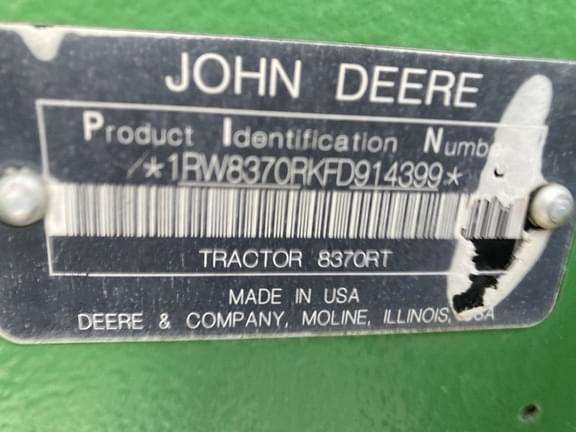 Image of John Deere 8370RT equipment image 2