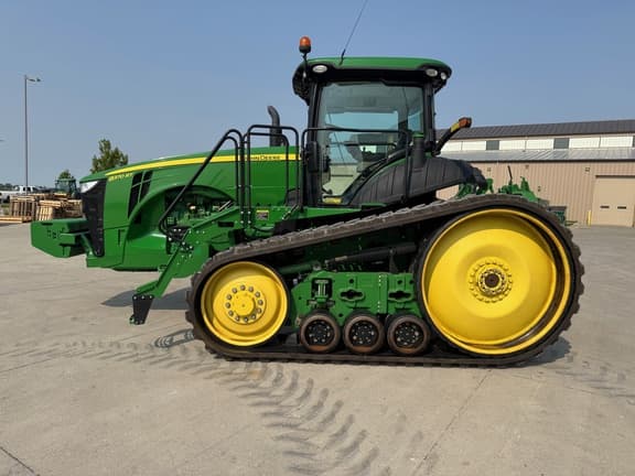 Image of John Deere 8370RT equipment image 2