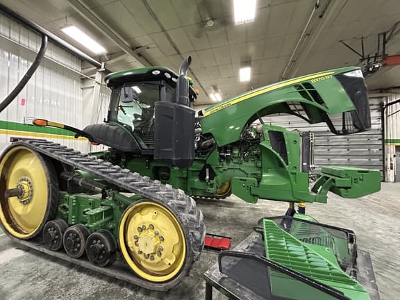 Image of John Deere 8370RT equipment image 1