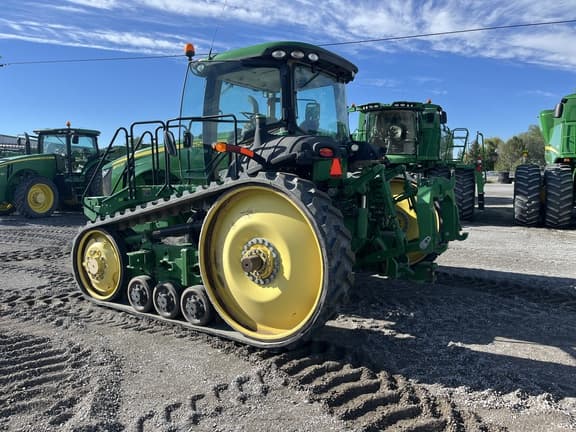 Image of John Deere 8370RT equipment image 3