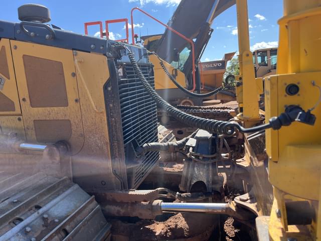 Image of John Deere 850K LGP equipment image 1