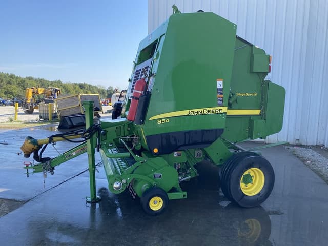 Image of John Deere 854 equipment image 4