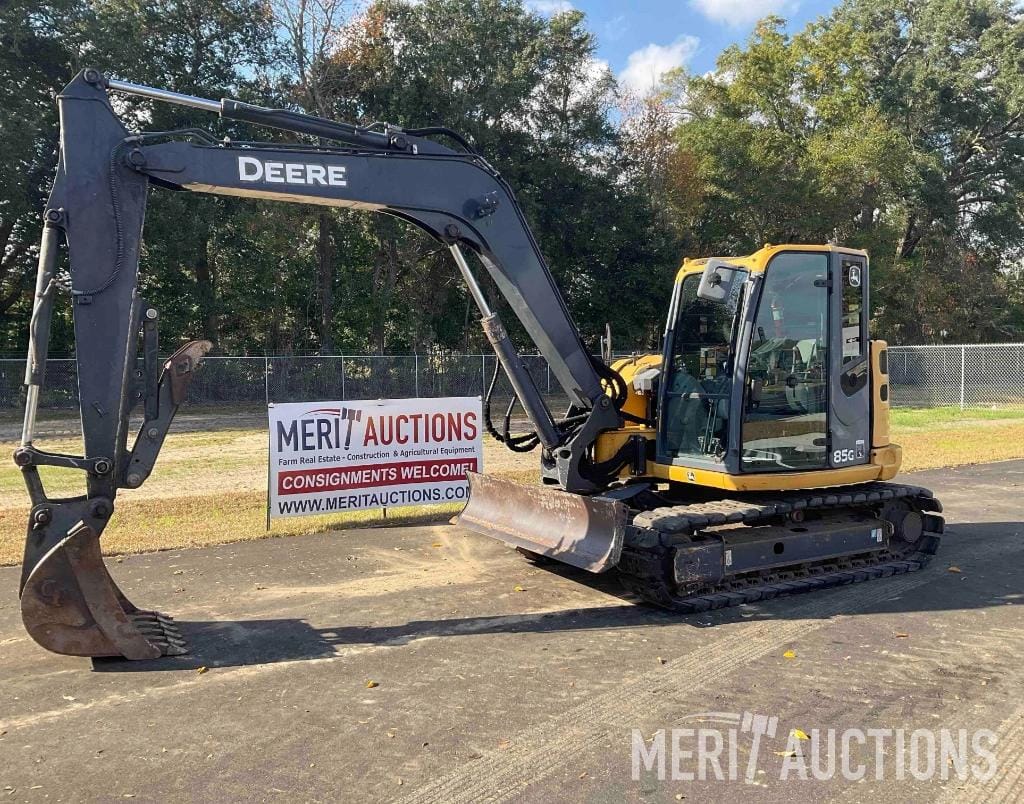 2015 John Deere 85G Equipment Image0