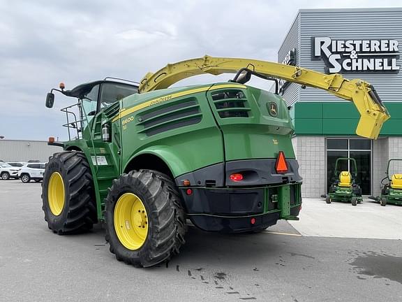 Image of John Deere 8600 equipment image 2