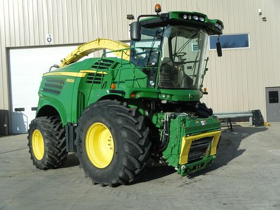 Image of John Deere 8600 Primary image