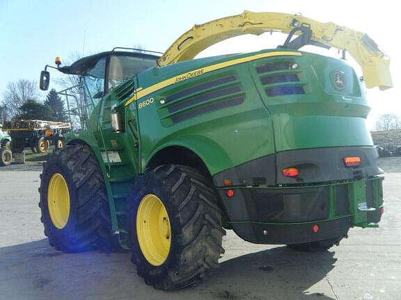 Image of John Deere 8600 equipment image 4