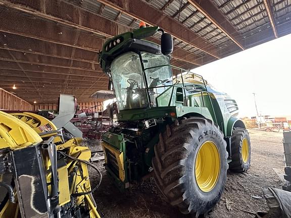 Image of John Deere 8600 Primary image
