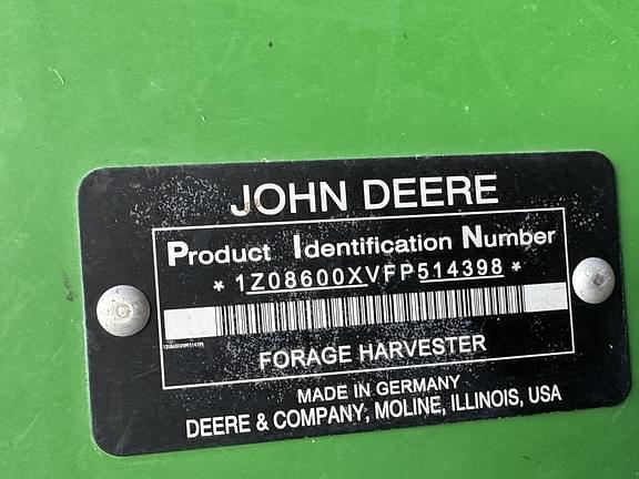 Image of John Deere 8600 equipment image 1