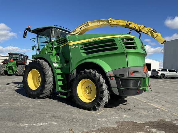 Image of John Deere 8600 equipment image 2