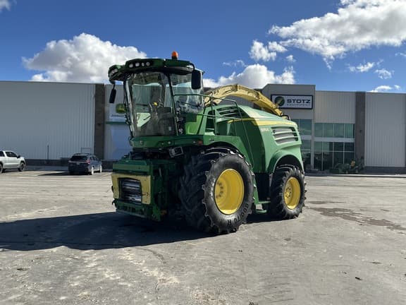 Image of John Deere 8600 Primary image