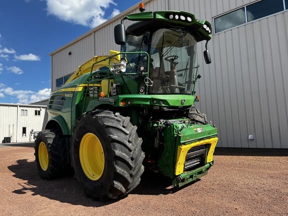 Image of John Deere 8600 equipment image 3