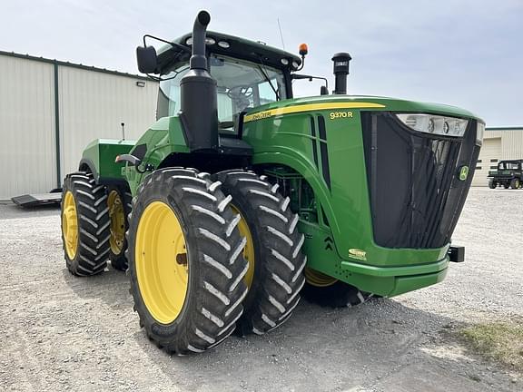 Image of John Deere 9370R equipment image 4
