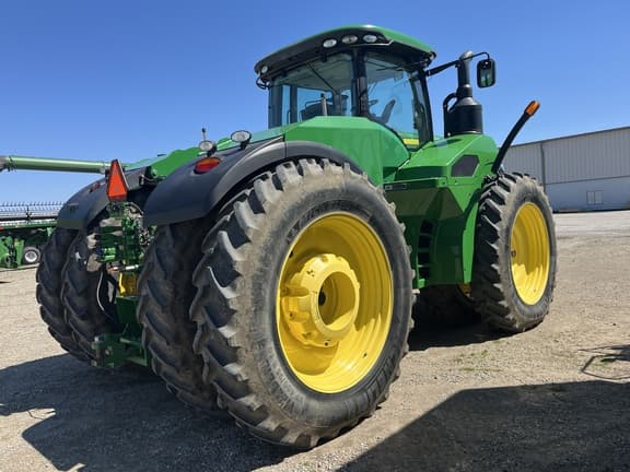 Image of John Deere 9370R equipment image 2