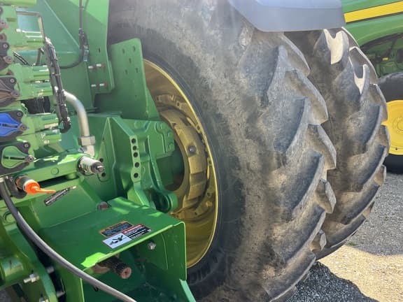 Image of John Deere 9370R equipment image 4