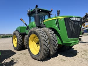 2015 John Deere 9370R Image