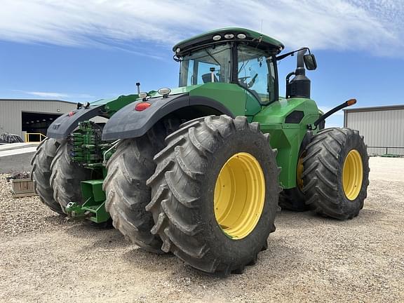 Image of John Deere 9370R equipment image 4