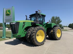 2015 John Deere 9370R Image