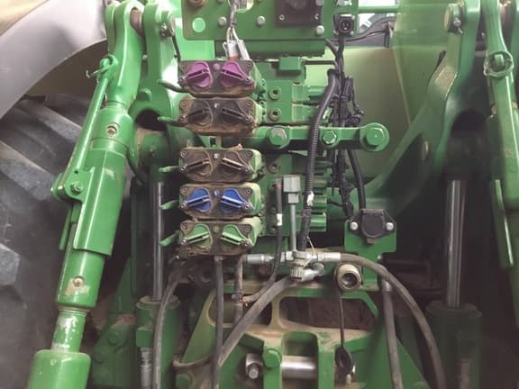 Image of John Deere 9370R equipment image 3