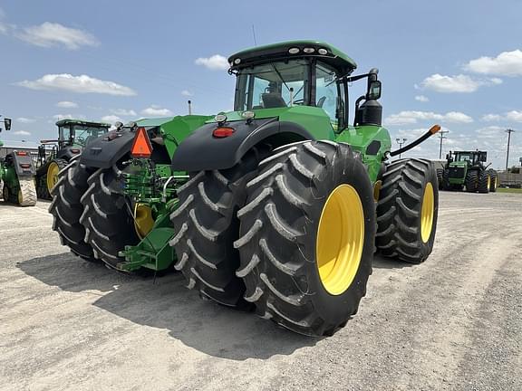 Image of John Deere 9370R equipment image 4