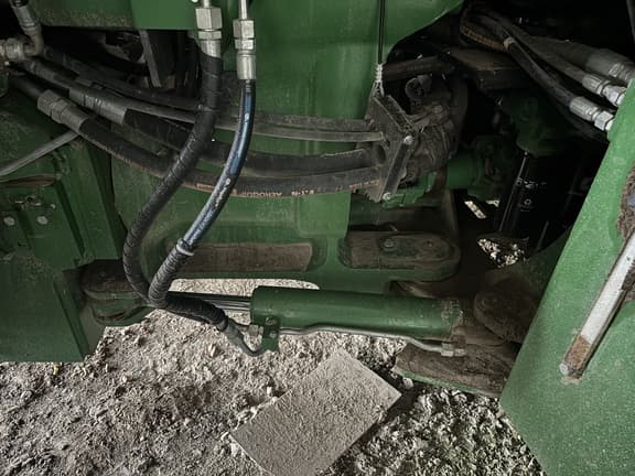 Image of John Deere 9420R equipment image 2
