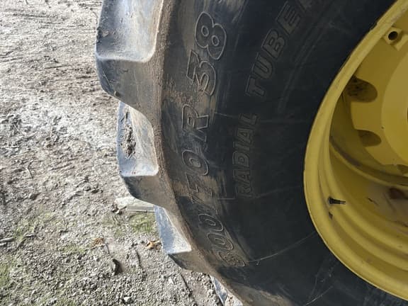 Image of John Deere 9420R equipment image 4