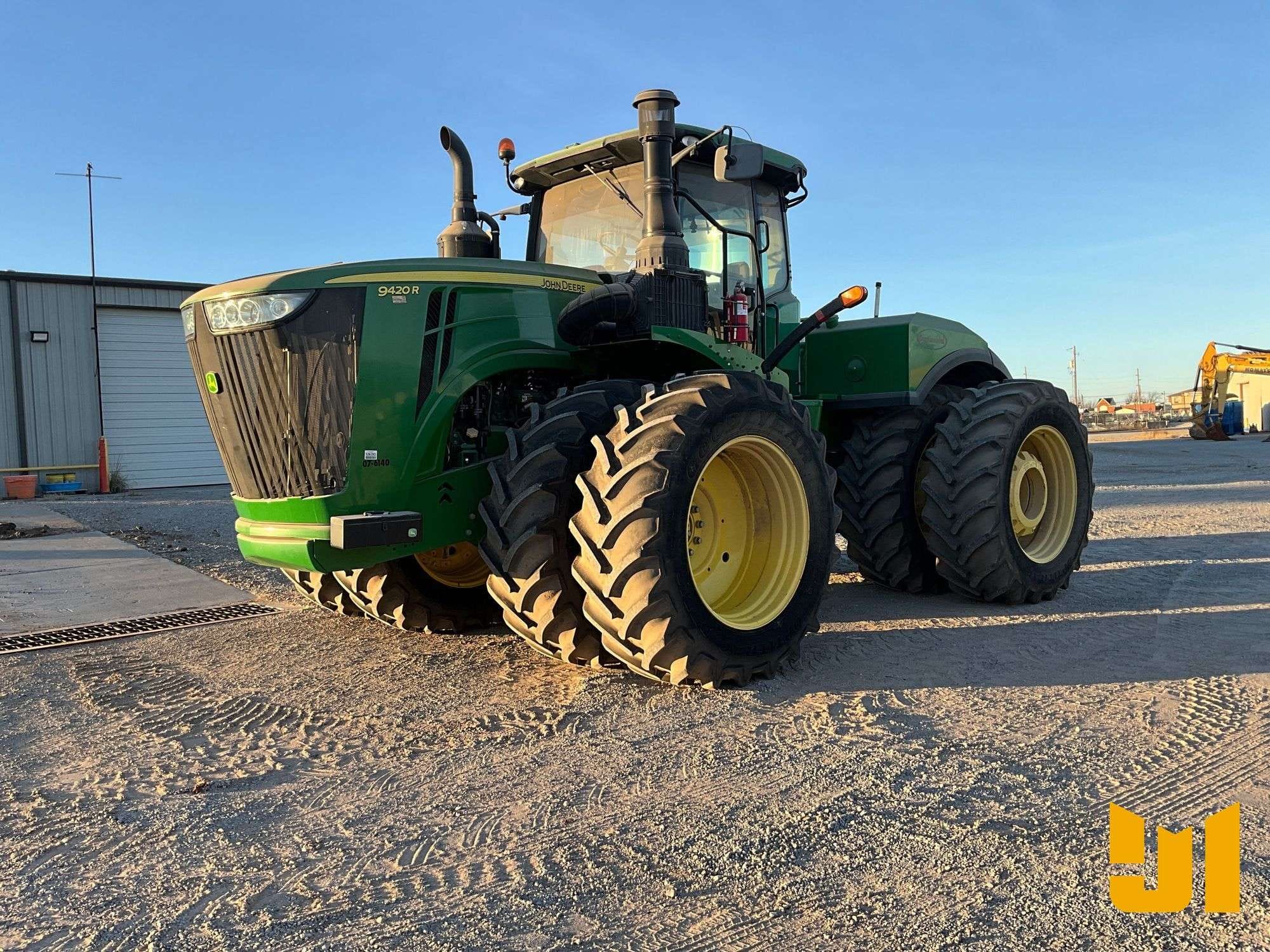 2015 John Deere 9420R Equipment Image0
