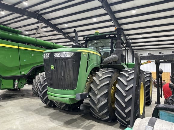 2015 John Deere 9420R Equipment Image0