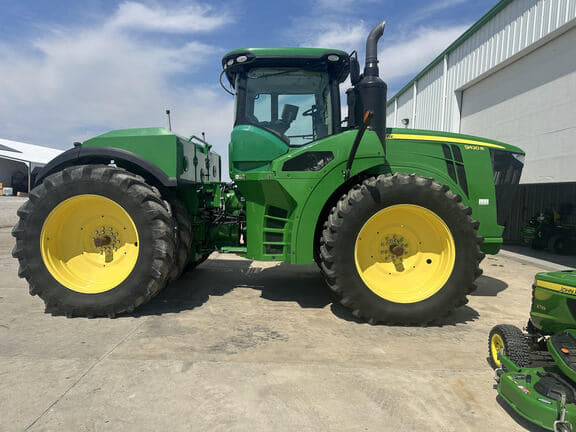 Image of John Deere 9420R equipment image 1