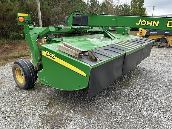 Image of John Deere 946 equipment image 1