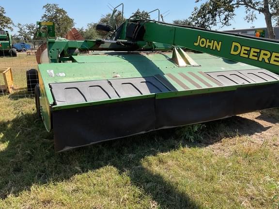 Image of John Deere 946 equipment image 3
