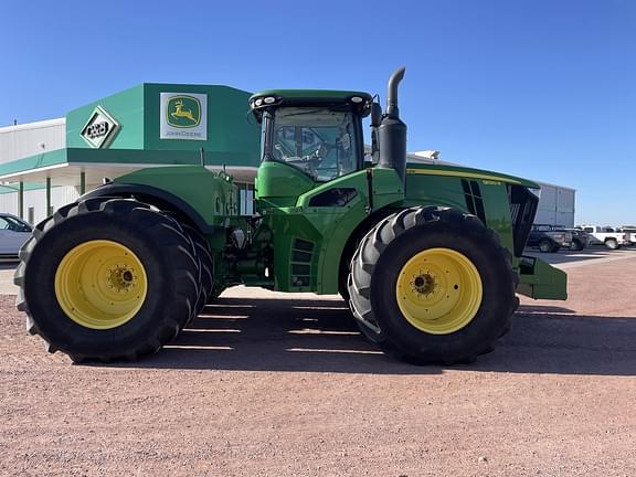 Image of John Deere 9520R Primary image