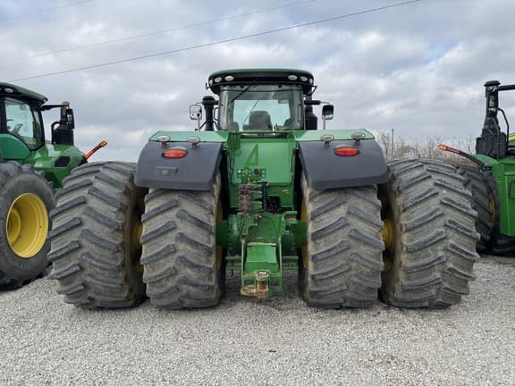 Image of John Deere 9520R equipment image 4