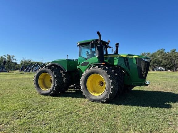 Image of John Deere 9520R equipment image 3