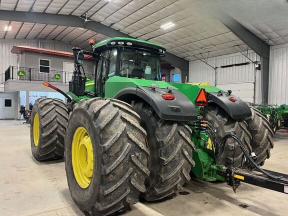 Image of John Deere 9520R equipment image 3
