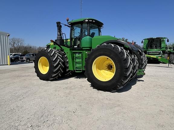 Image of John Deere 9520R equipment image 2